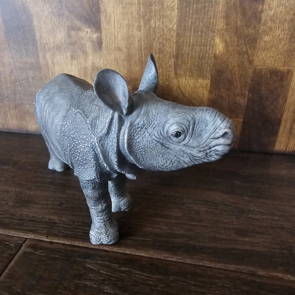 Lenox greater Asian rhino